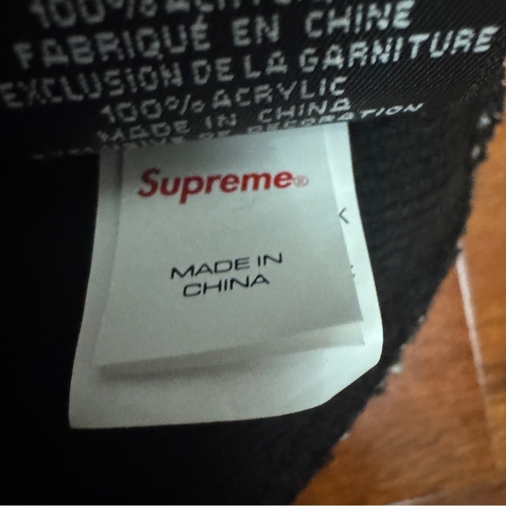 Supreme New Era Box Logo Beanie - Picture 6 of 6